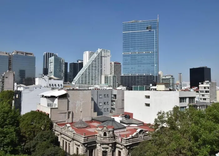 Elevador- Embajada A 3 Cdras De Reforma